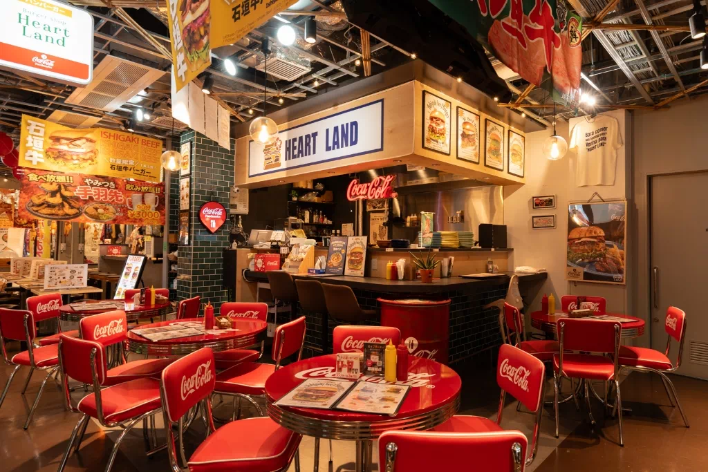 Burger shop Heart Land ｜ SYMBA BASE ｜ 那覇市牧志発の食のカーニバル